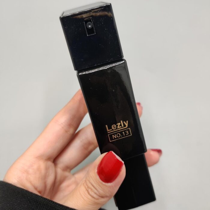 عطر کارولینا هررا بد بوی - Image 3